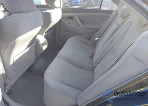 2011 Toyota Camry Le z USA, uszkodzony, nr VIN 4T1BF3EKXBU704264